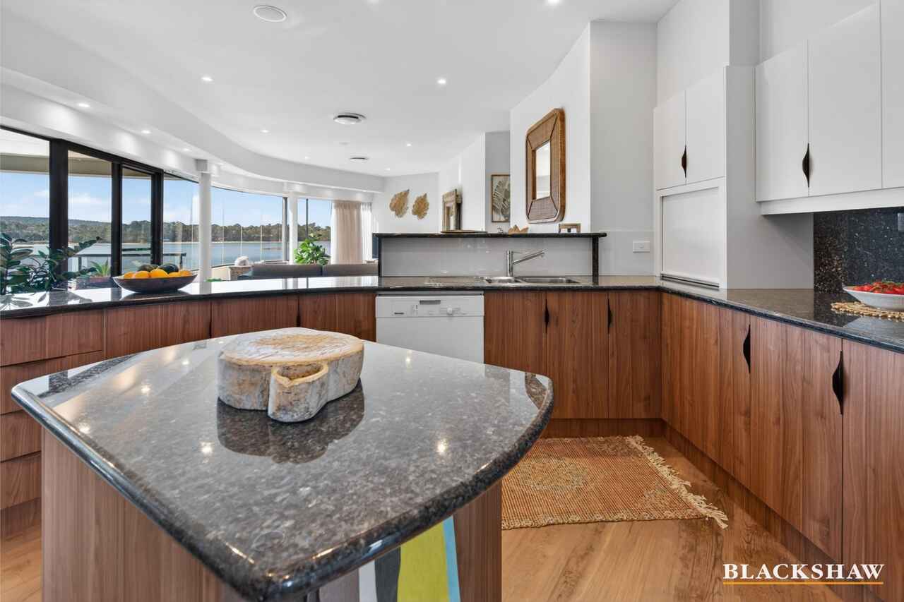 3/2A Pacific Street Batemans Bay