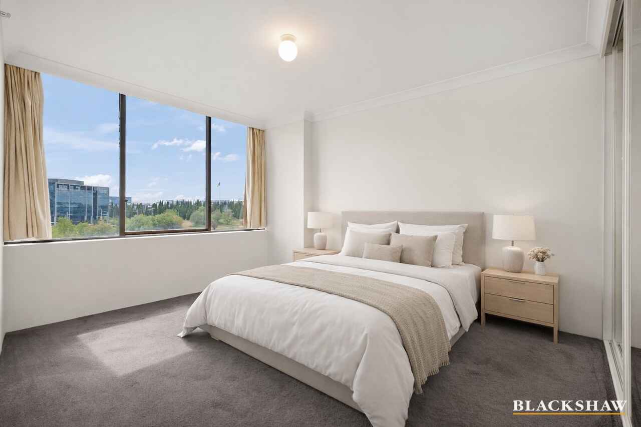 704/2 Marcus Clarke Street City