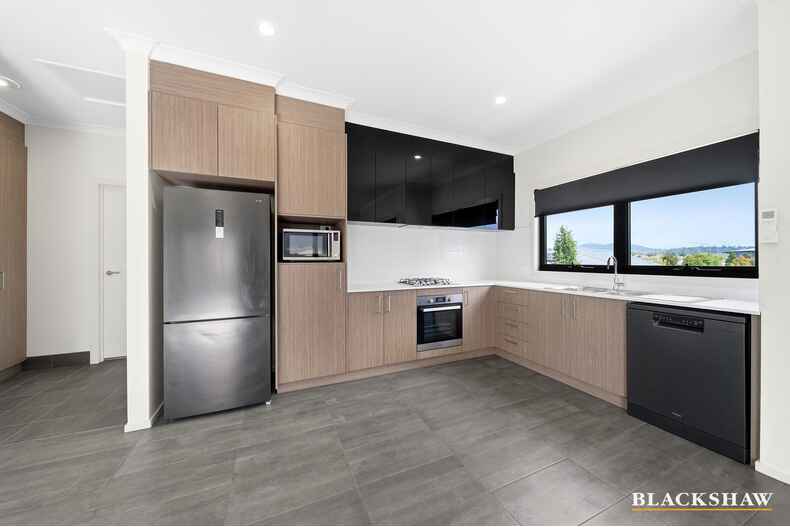 3 Zealie Bend Googong