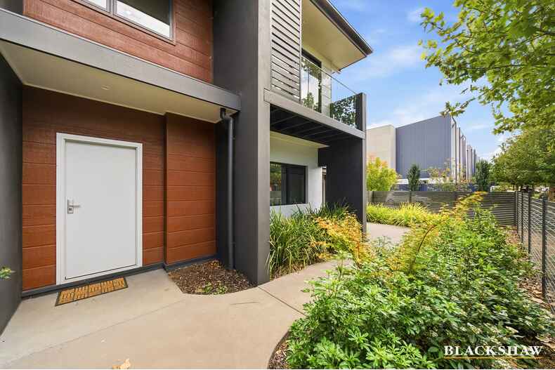 208  Gorman Drive Googong