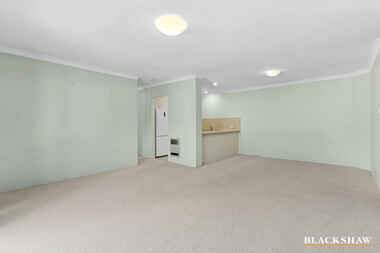 7/103 Canberra Avenue Griffith