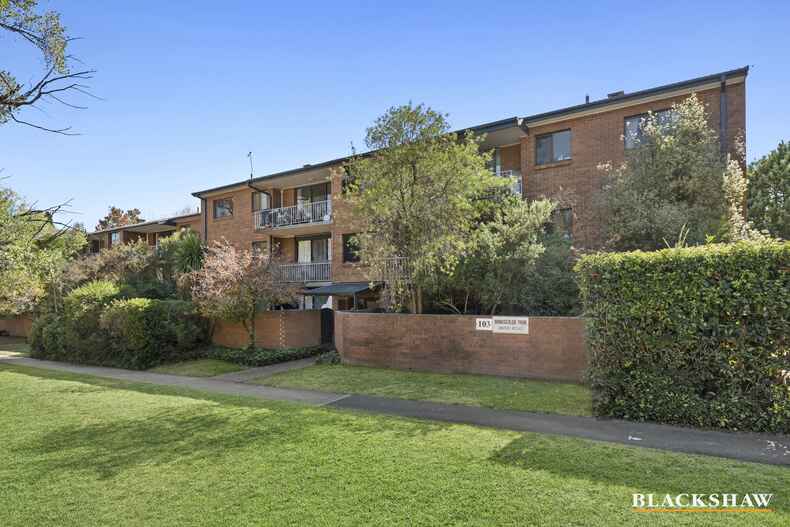 7/103 Canberra Avenue Griffith