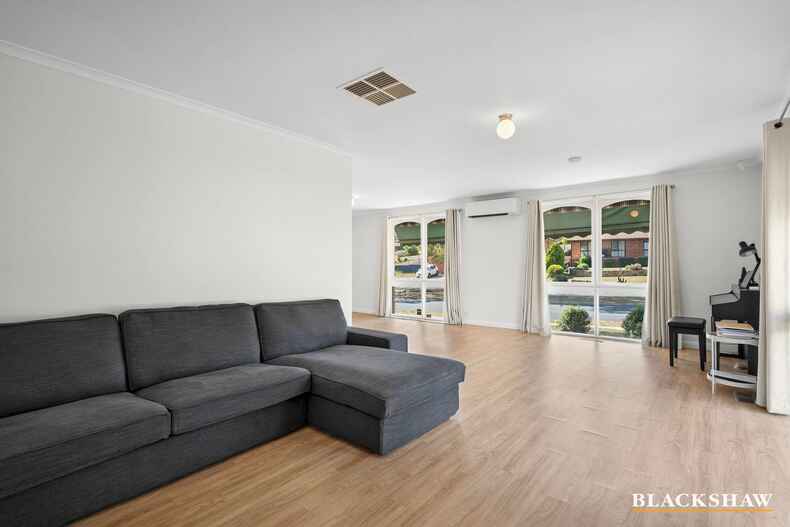 2 Dyer Place Wanniassa