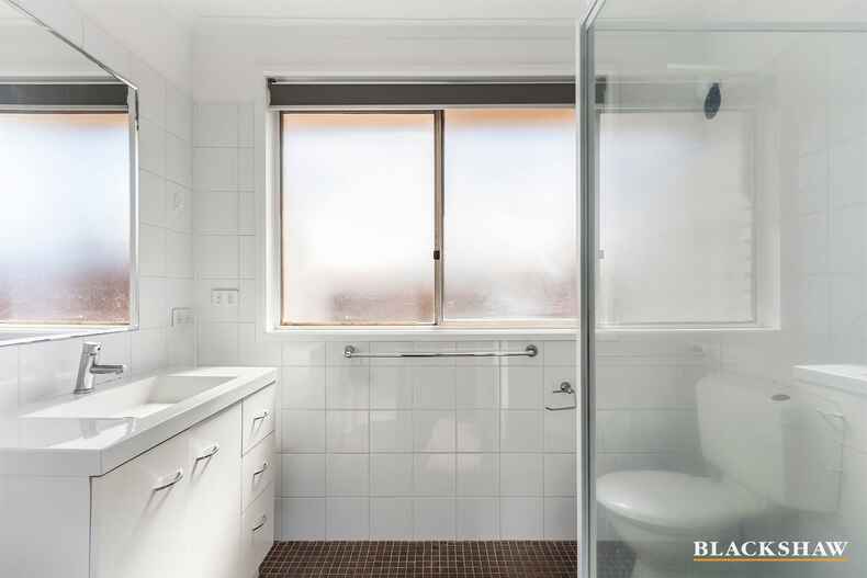 2 Dyer Place Wanniassa