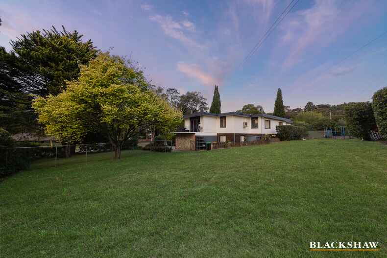 3 Stonehaven Crescent Red Hill