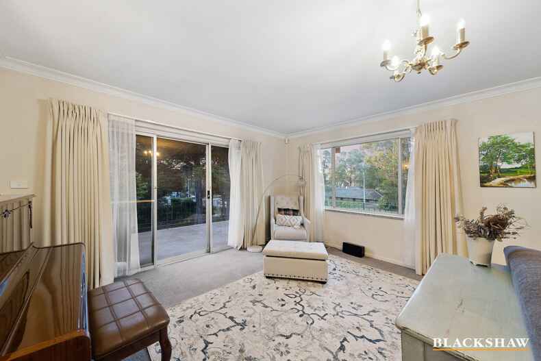 3 Stonehaven Crescent Red Hill