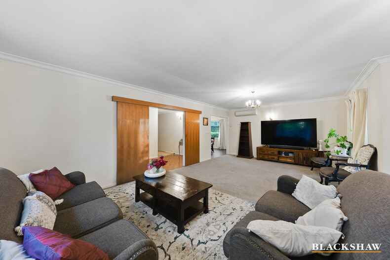 3 Stonehaven Crescent Red Hill