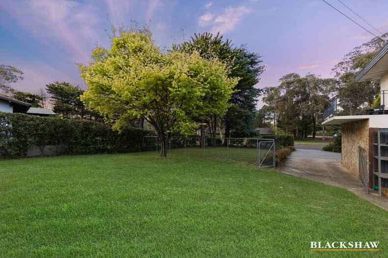 3 Stonehaven Crescent Red Hill