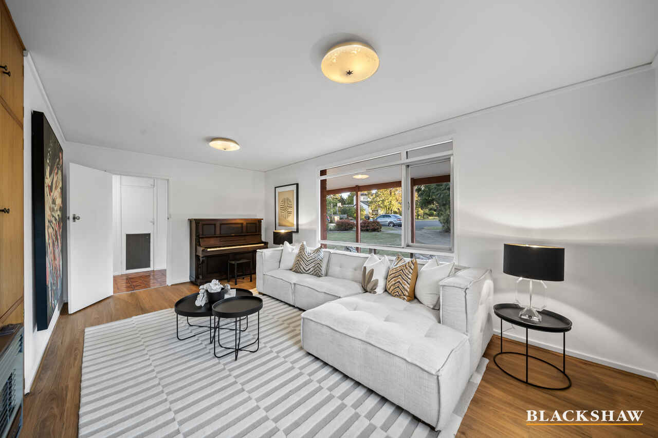 11 Strzelecki Place Narrabundah