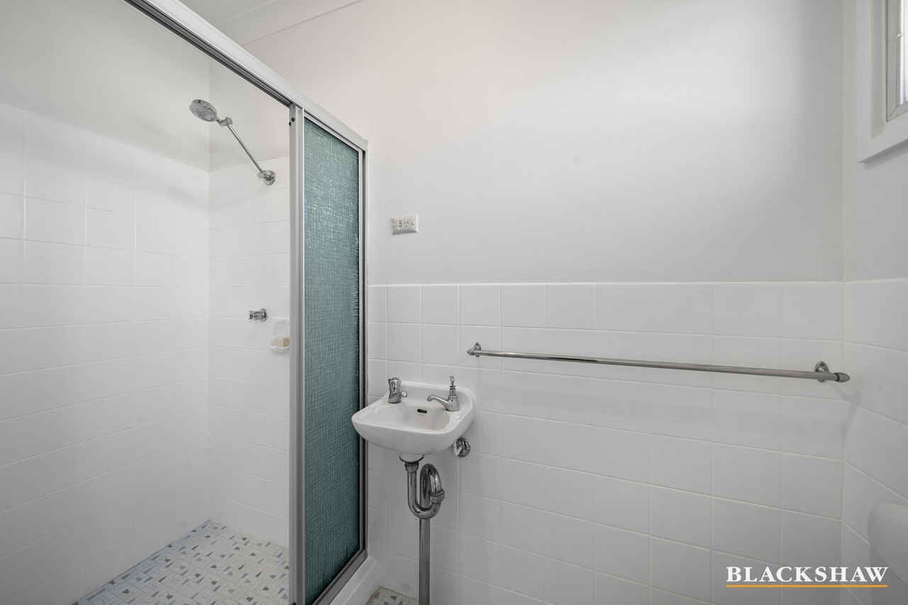 11 Strzelecki Place Narrabundah