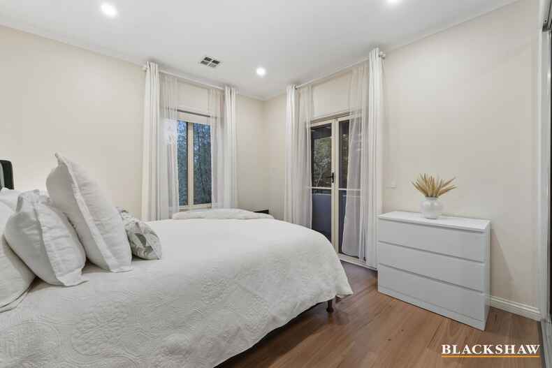 10/37 Dominion Circuit Forrest 10/37 Dominion Circuit Forrest