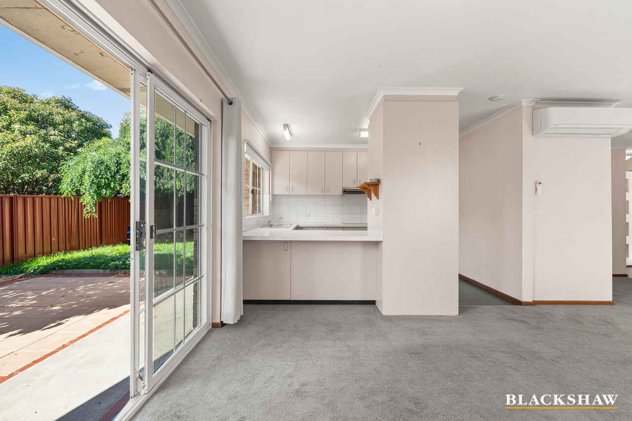 5/9 Torpy Place Jerrabomberra