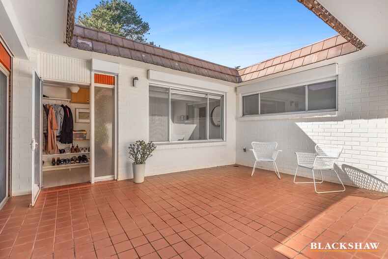 5 Douglas Place Curtin