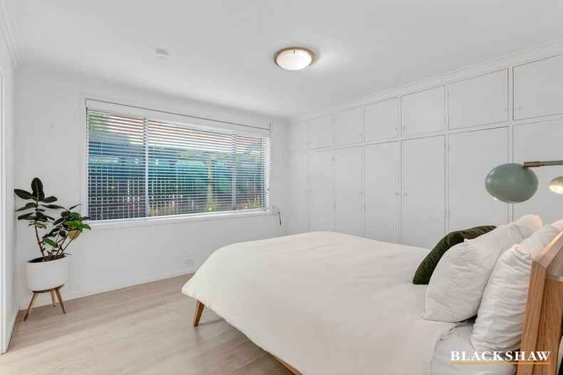 5 Douglas Place Curtin