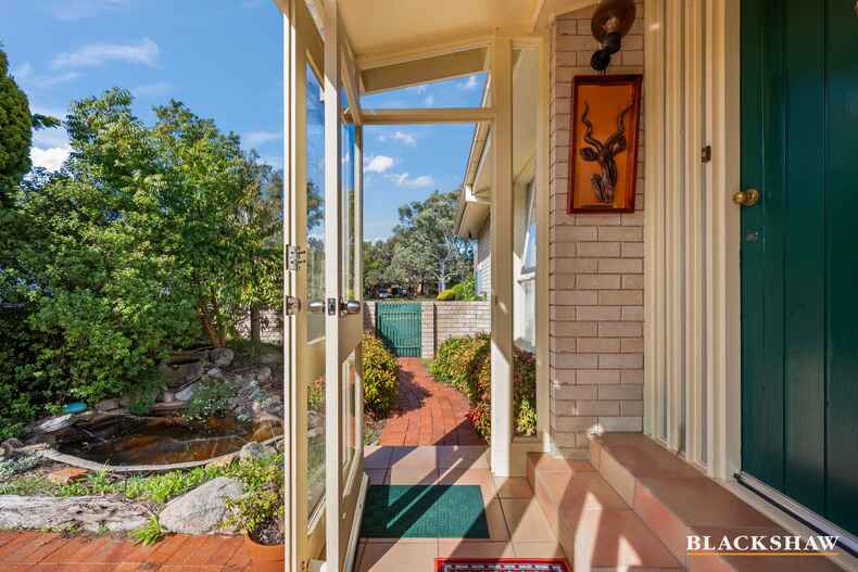 8 Parry Place Farrer