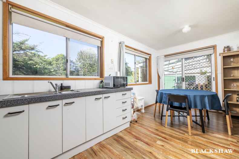 56 Sherwood Circuit Gordon