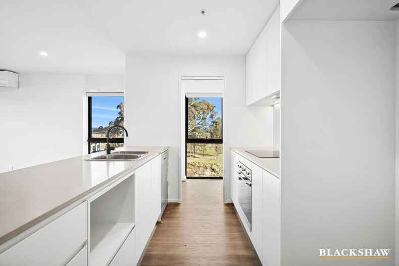 212/181 Sutherland Crescent Taylor