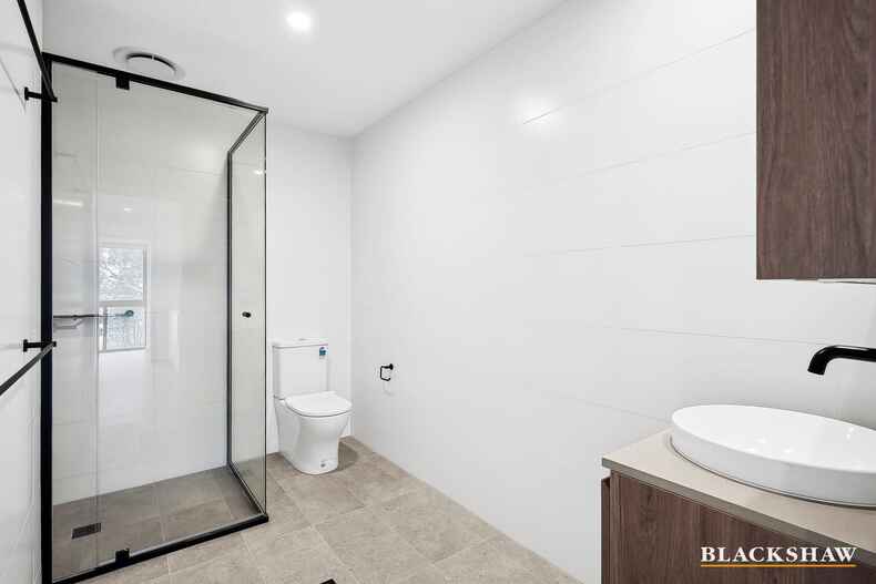 212/181 Sutherland Crescent Taylor