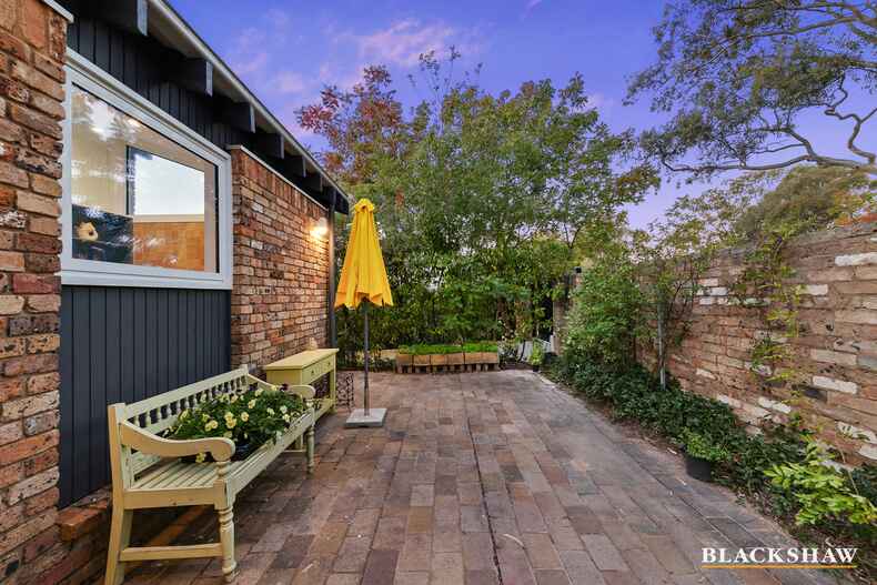 23 Shackleton Circuit Mawson