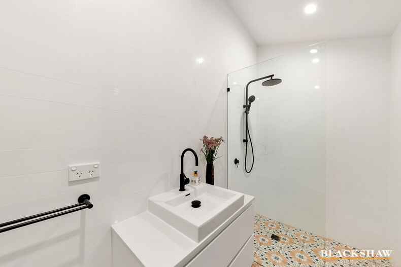 23 Shackleton Circuit Mawson