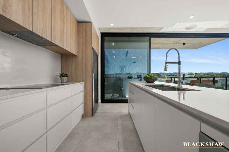 24/2 David Street Turner