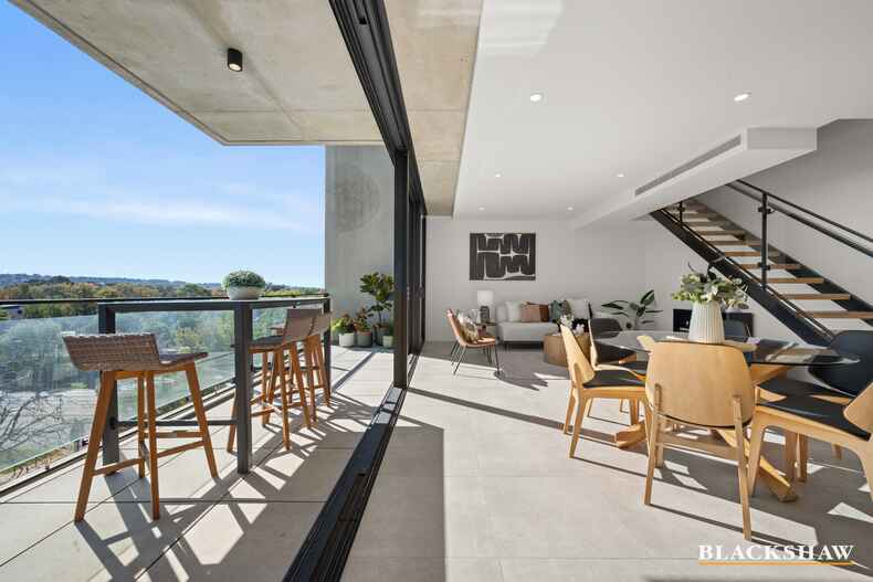 24/2 David Street Turner