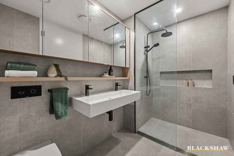 24/2 David Street Turner