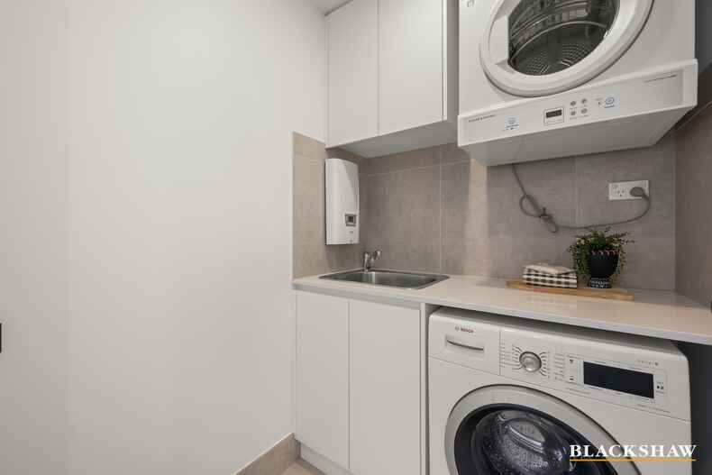 24/2 David Street Turner