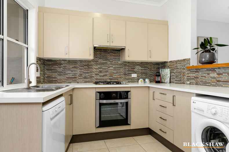 2/33 Clyde Street Batemans Bay