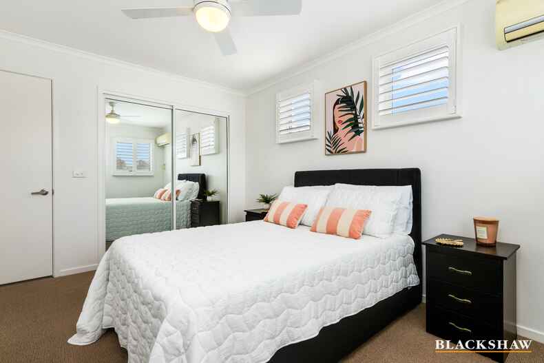 2/33 Clyde Street Batemans Bay