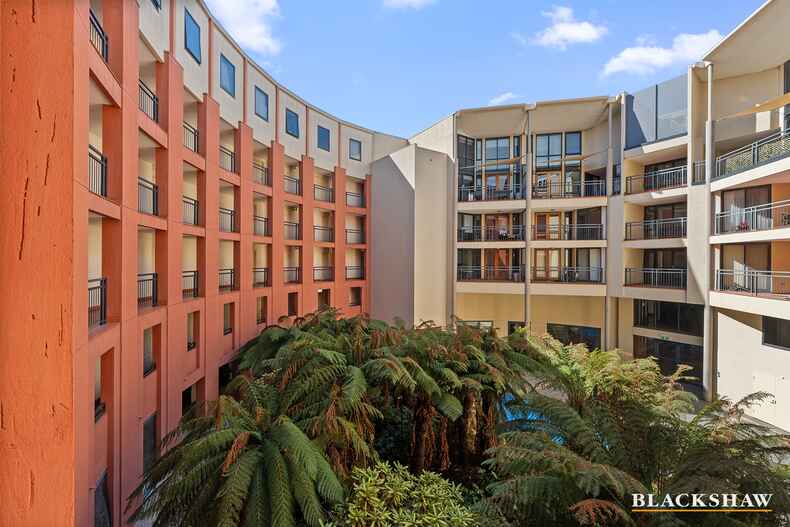 46/66 Allara Street City