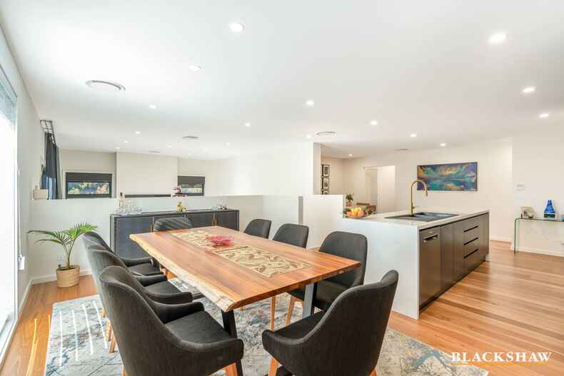 13 Erldunda Circuit  Hawker