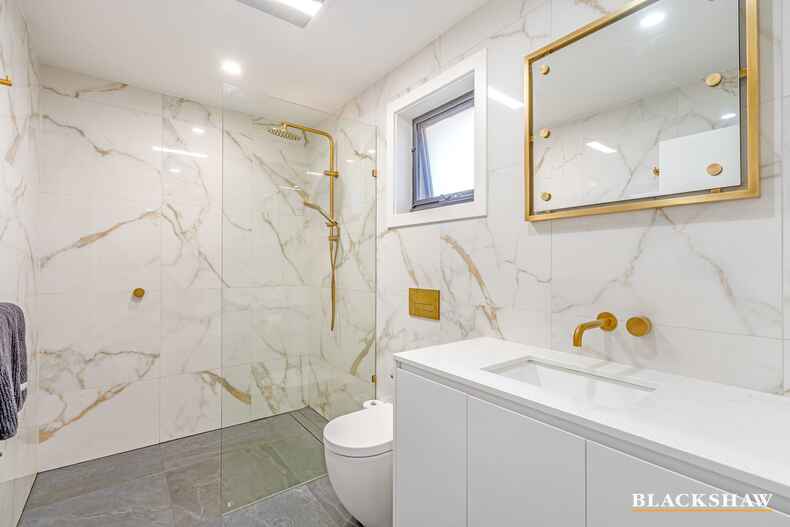 13 Erldunda Circuit  Hawker