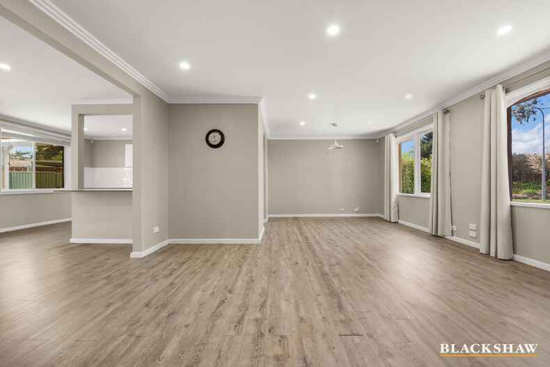 12 Vansittart Crescent Kambah