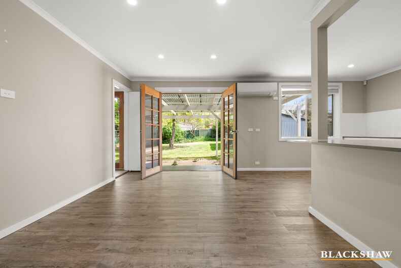 12 Vansittart Crescent Kambah