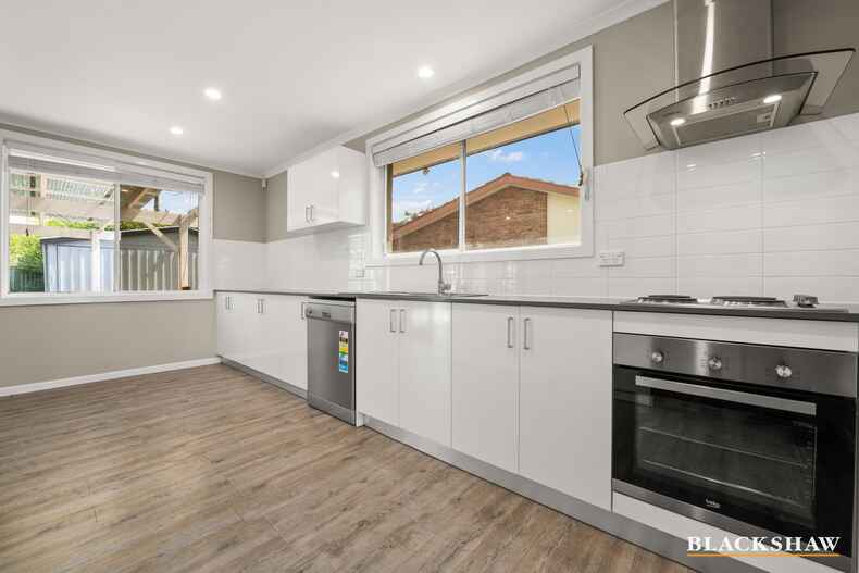 12 Vansittart Crescent Kambah