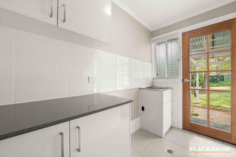 12 Vansittart Crescent Kambah