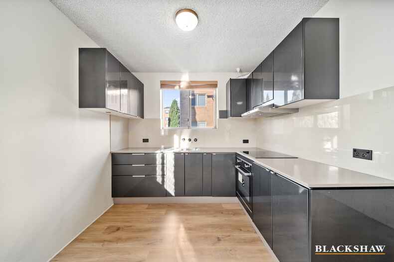 14/85 Derrima Road Queanbeyan