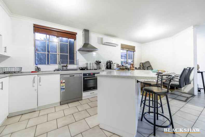 1/85 Port Jackson Circuit  Phillip