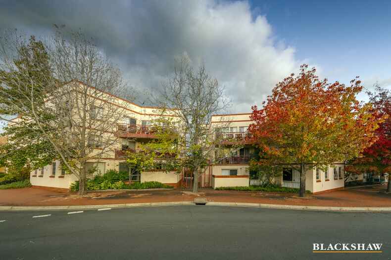 1/85 Port Jackson Circuit  Phillip