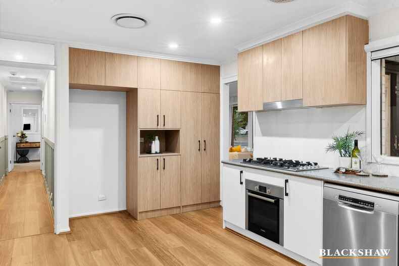 48 Prichard Circuit Richardson