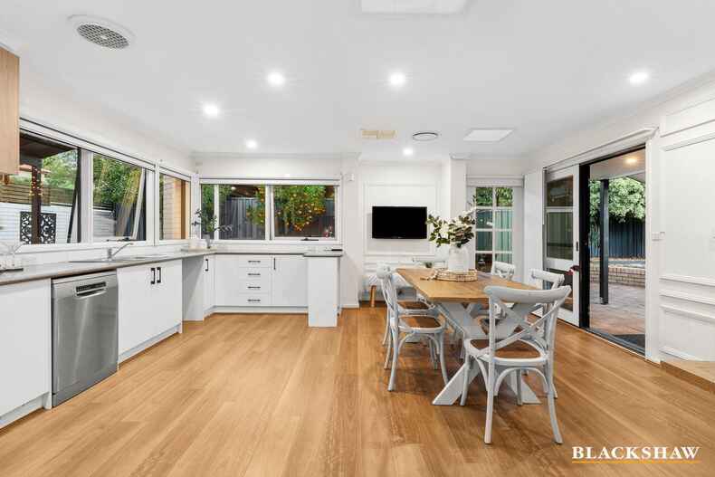 48 Prichard Circuit Richardson