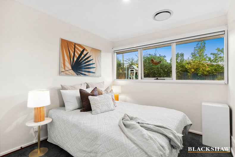 48 Prichard Circuit Richardson