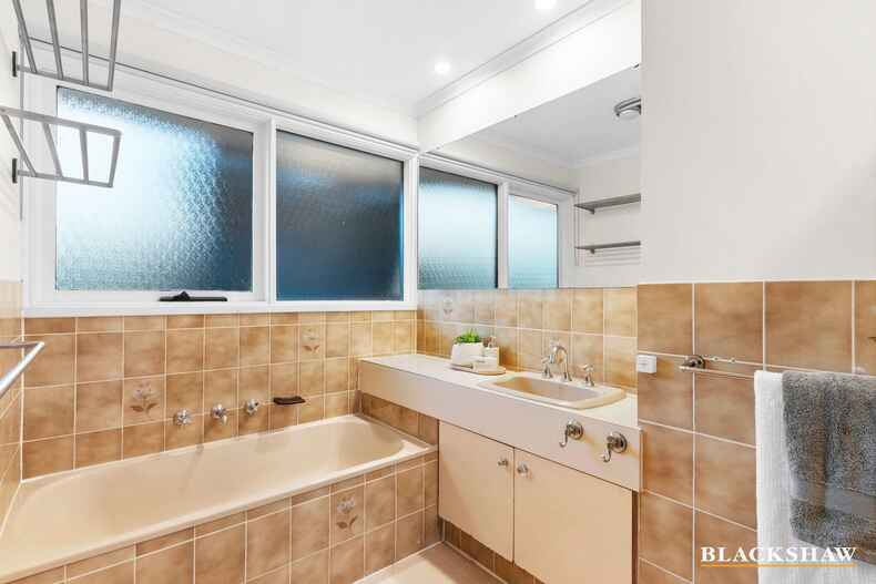 48 Prichard Circuit Richardson