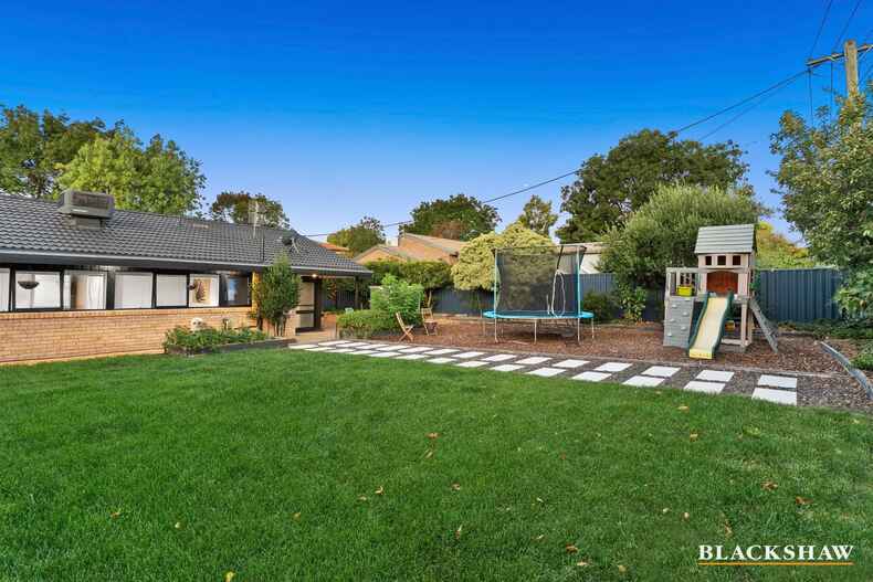 48 Prichard Circuit Richardson