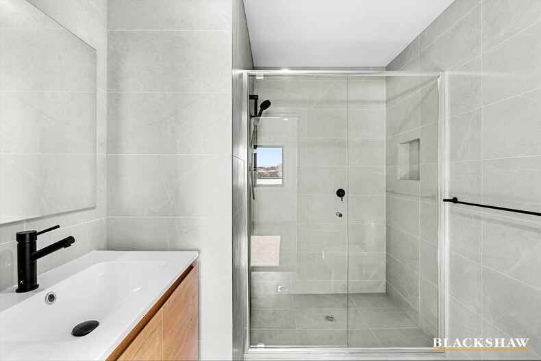 44/18 Ruzicka Street Taylor