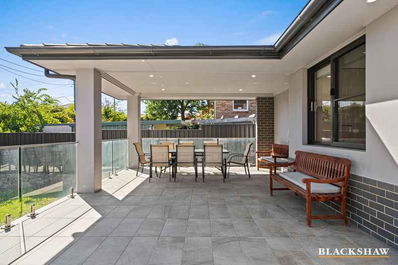 102 Strickland Crescent  Deakin