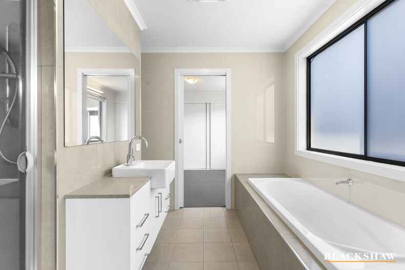 59 Madgwick Street Coombs