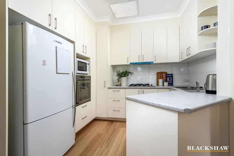 20/131 Britten-Jones Drive Holt