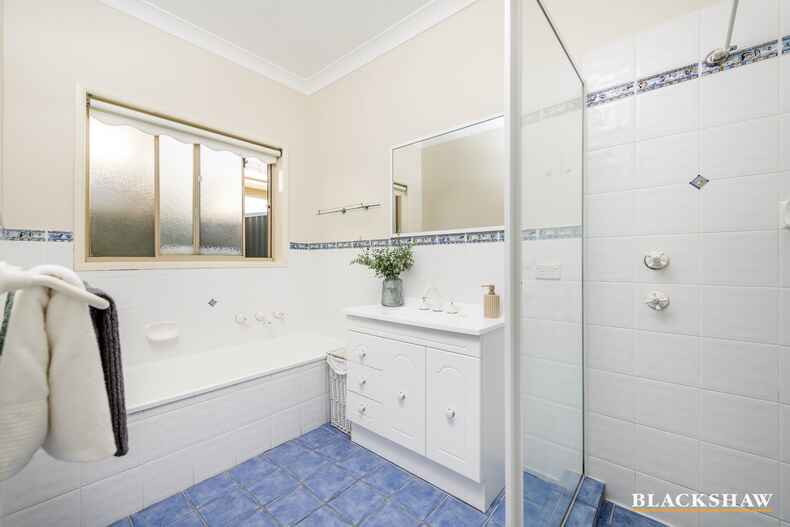 20/131 Britten-Jones Drive Holt